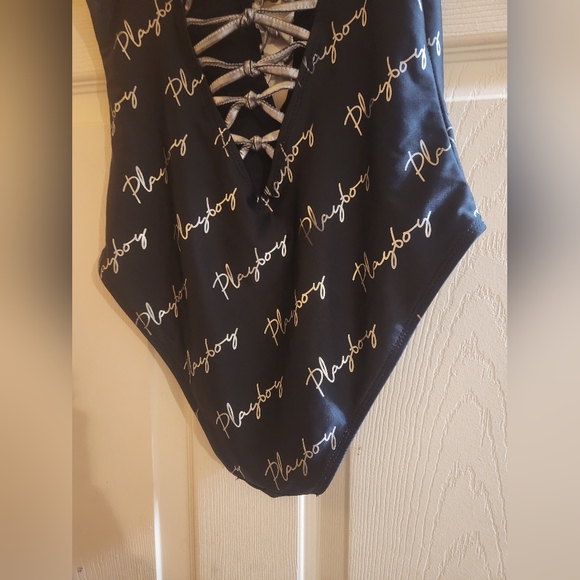 Playboy  Bathingsuit - Picture 8 of 11
